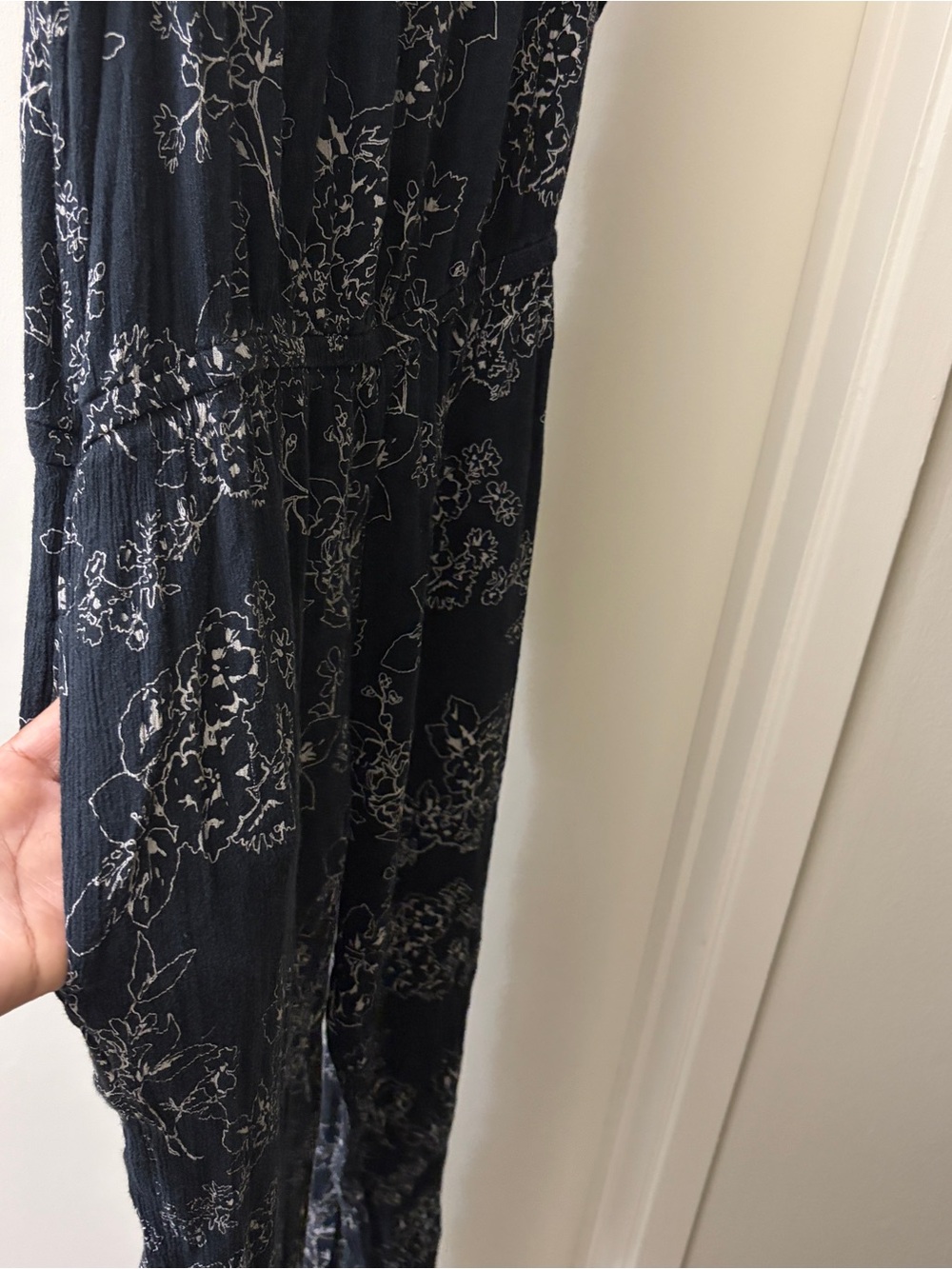 Abercrombie & Fitch Navy Floral Spaghetti-Strap Jumpsuit - Picture 10 of 14